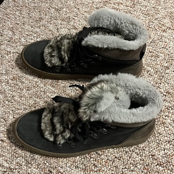 Cougar Daniel women’s waterproof lace up boot/sneaker size 8 - Picture 5 of 8